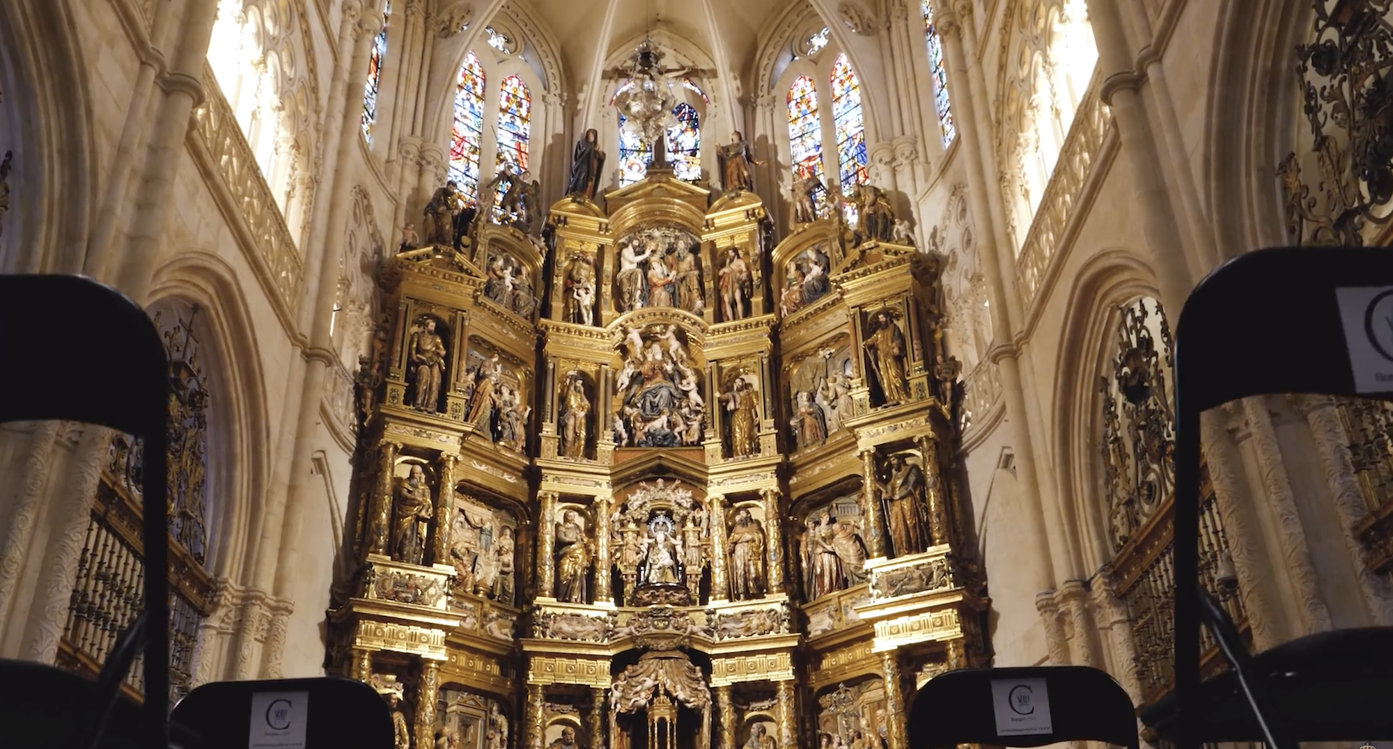 El Valor de la Comunicacion - Monsenor Iceta en Good Talks -by Mary de Sojo - Retablo- Catedral de Burgos